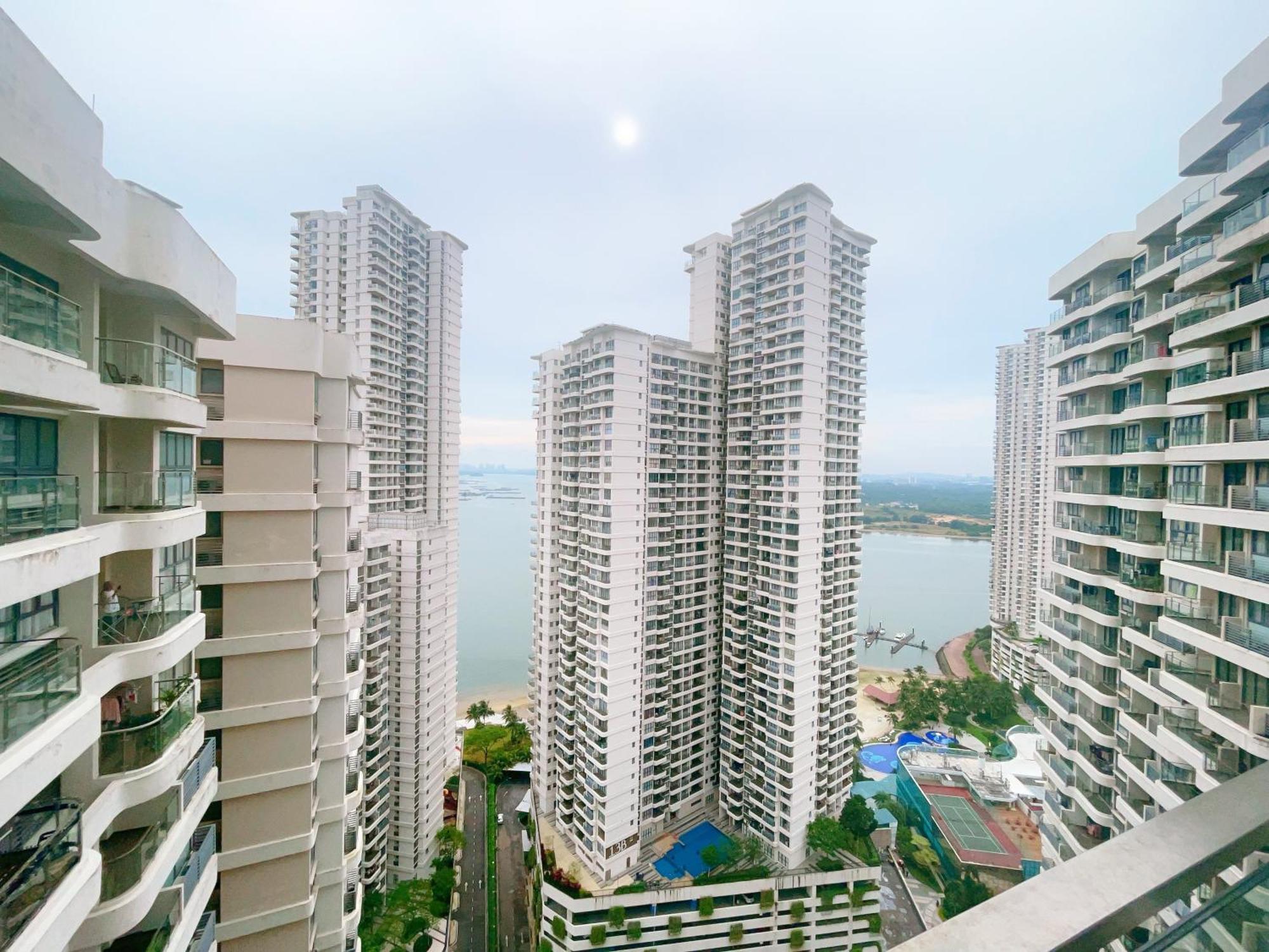 Monic Staycation #Country Garden Danga Bay Johor Bahru Exterior foto
